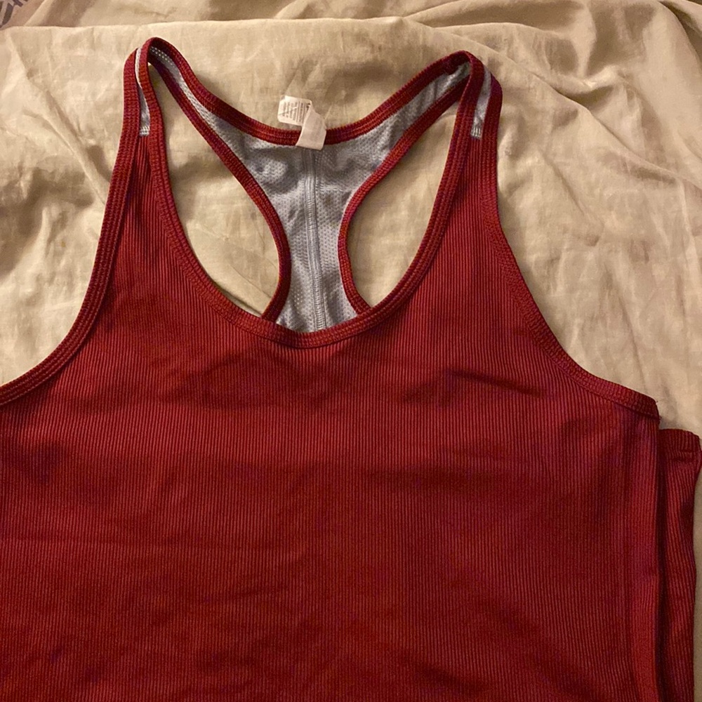 Under Armour Tank Top | Size: XL